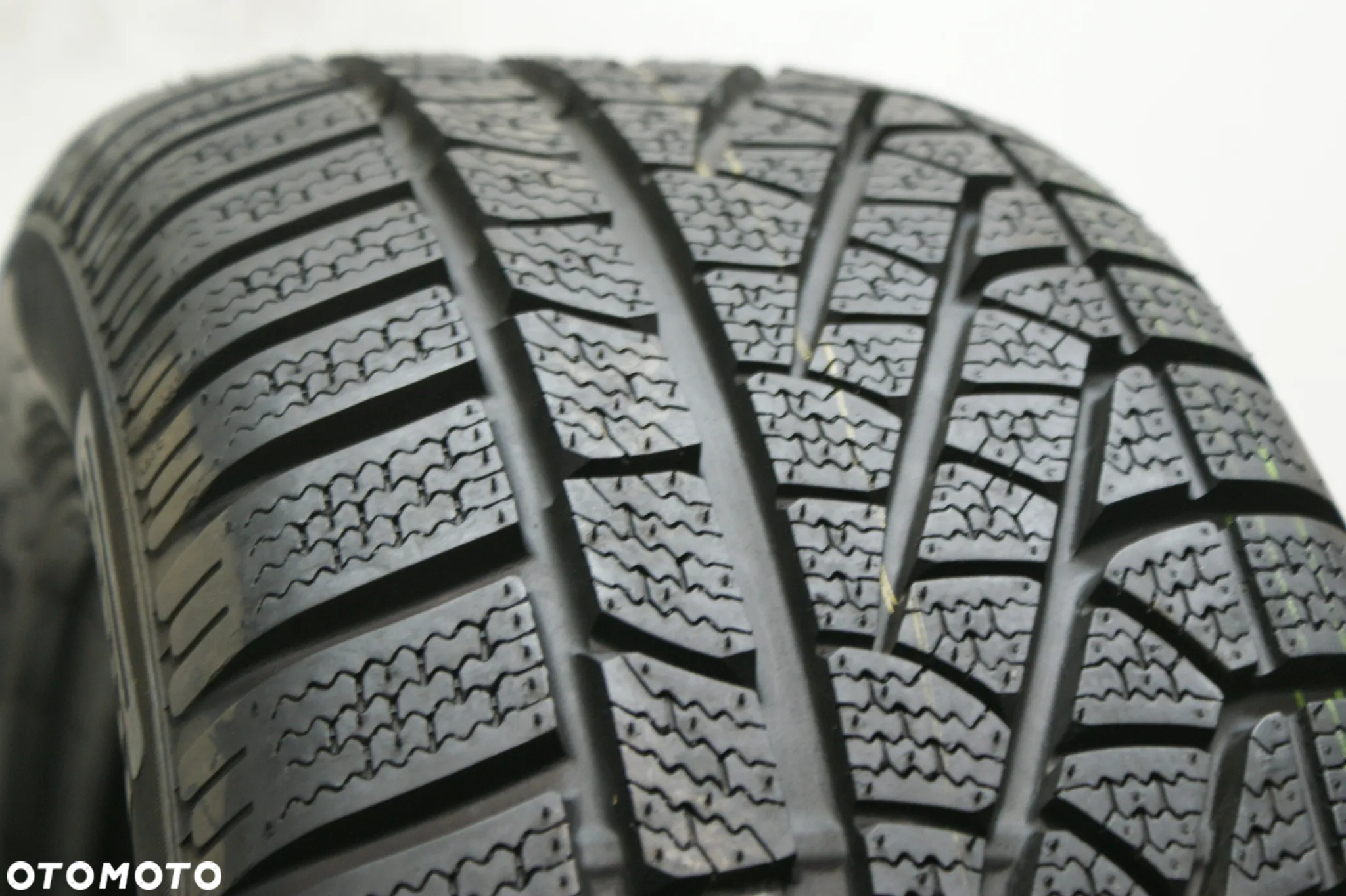 225/55R16 PIRELLI SOTTOZERO WINTER 210 , 8,7mm - 2