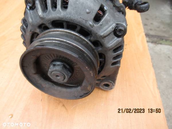 KIA 2700  ALTERNATOR + VACUM - 2