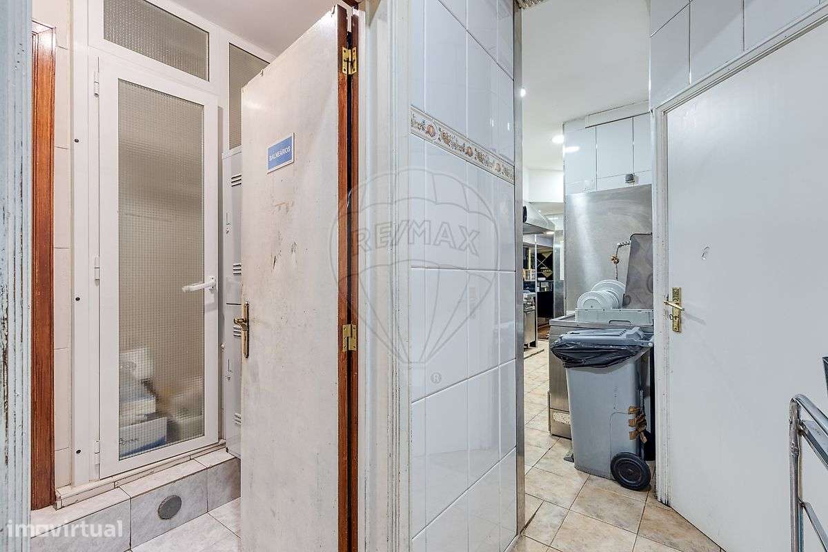 Outros - Comercial  para arrendamento - Grande imagem: 3/24