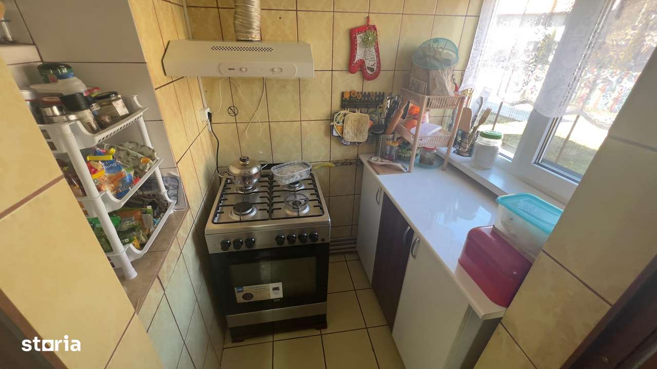 Apartament in casa tip vila-3