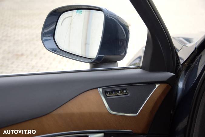 Volvo XC 90 D5 AWD Geartronic Inscription - 23