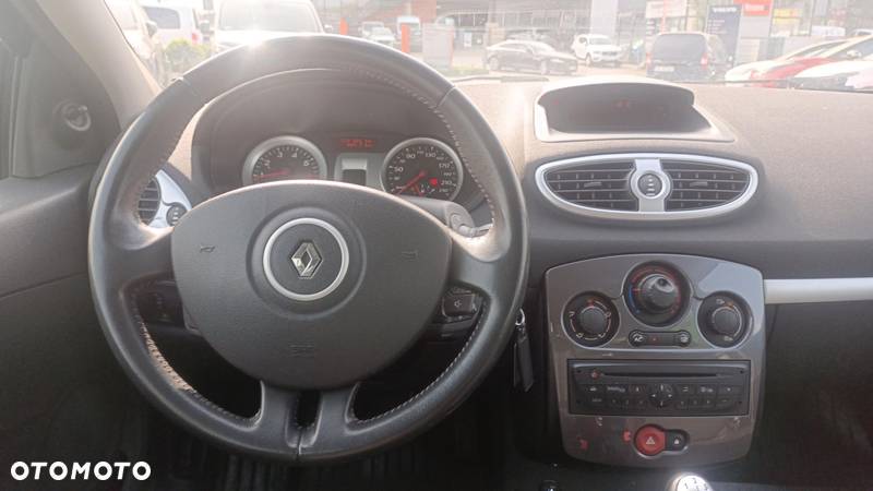 Renault Clio 1.2 16V Alize Euro5 - 12