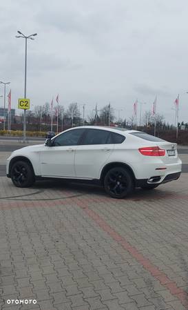 BMW X6 xDrive40d - 12