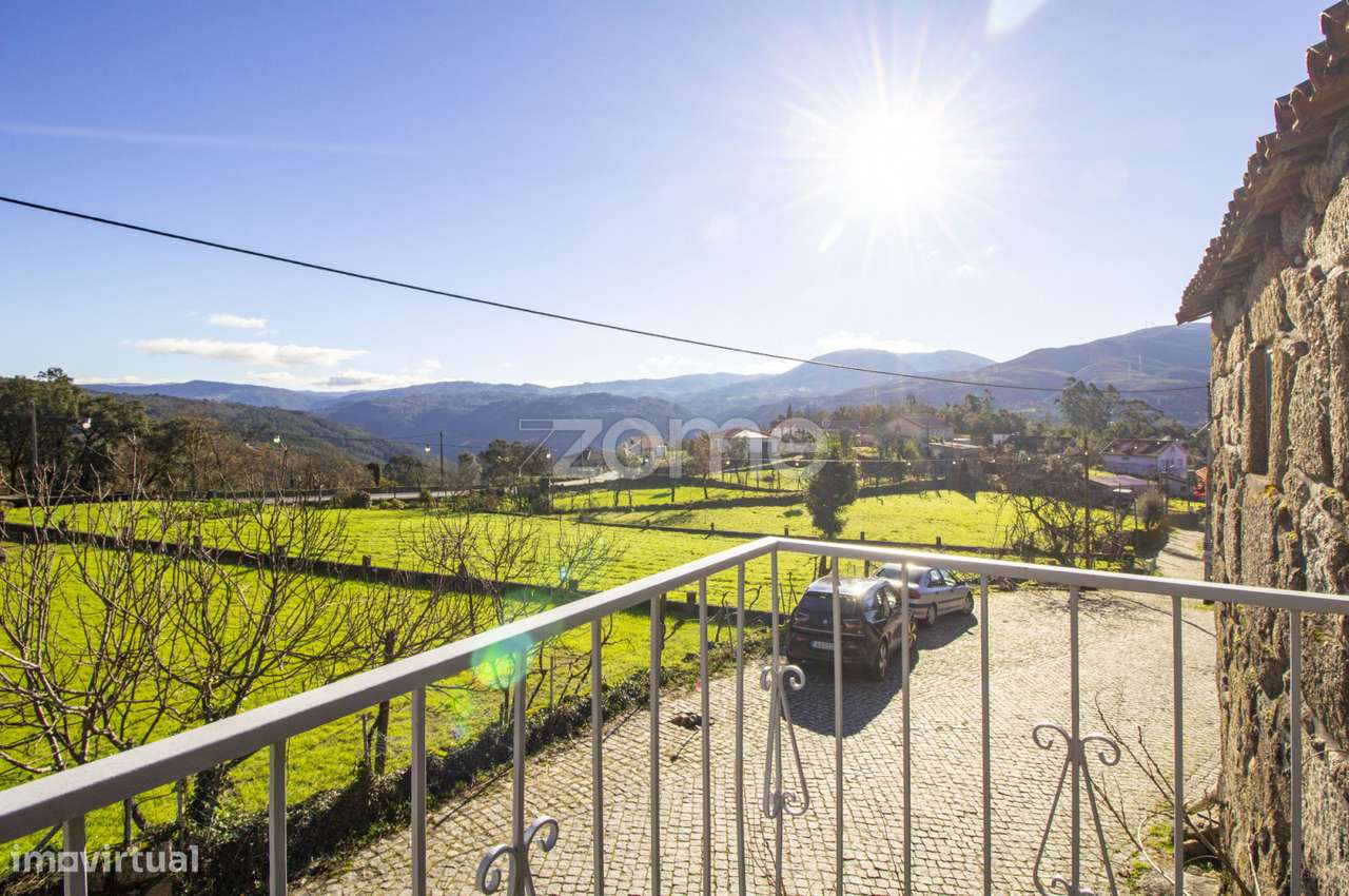 Moradia para restauro em Cabril, Montalegre - Grande imagem: 5/31