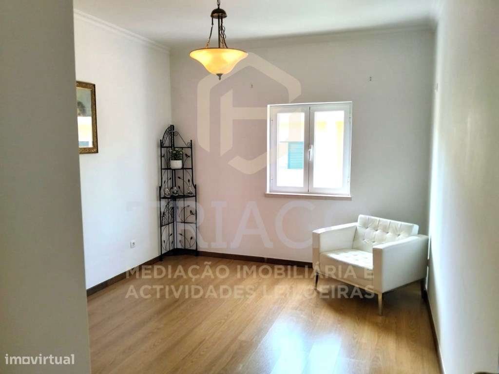 Moradia T4 Isolada-22