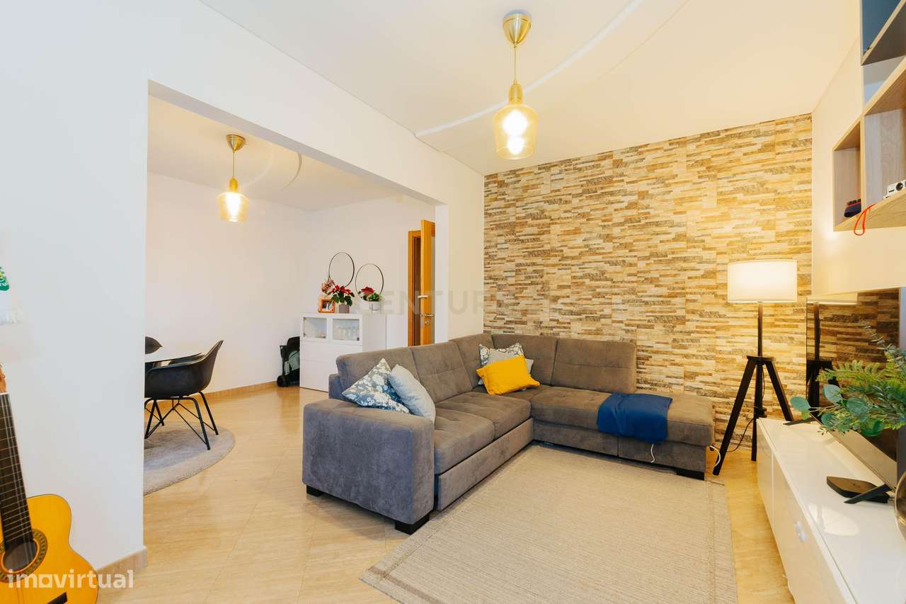 Apartamento T2 totalmente renovado em Campo de Ourique | Varanda | Vis - Grande imagem: 4/30