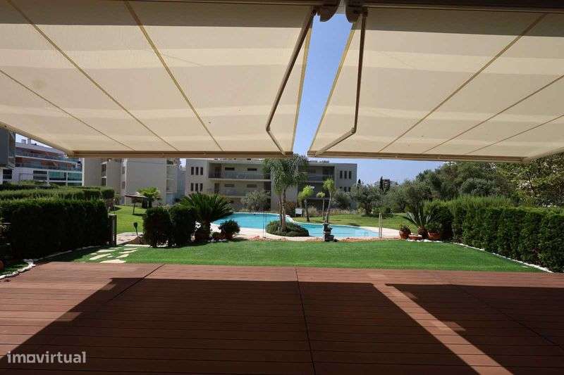 T2 com Box para 2 viaturas, Oasis Mar - Grande imagem: 4/12