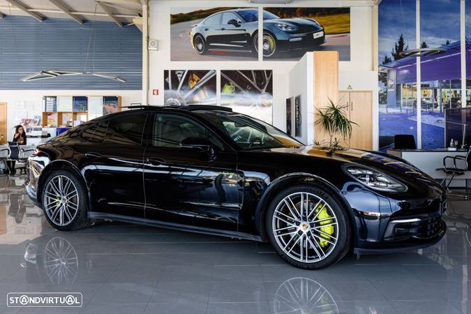 Porsche Panamera 4 E-Hybrid 10 Years Edition - 46