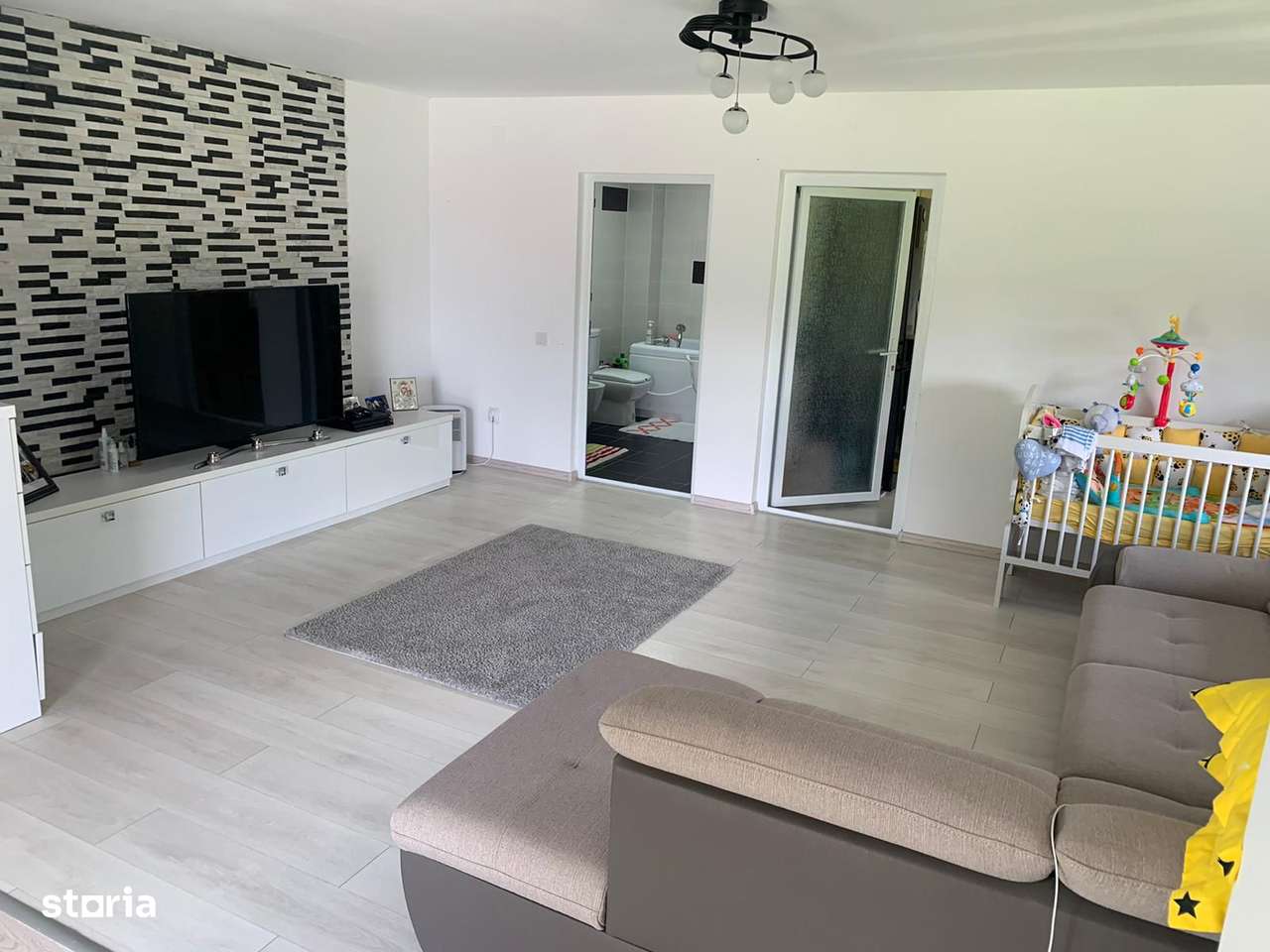 Casa de vanzare , Stefanesti-2