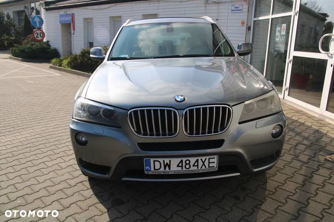 BMW X3 35i xDrive - 8