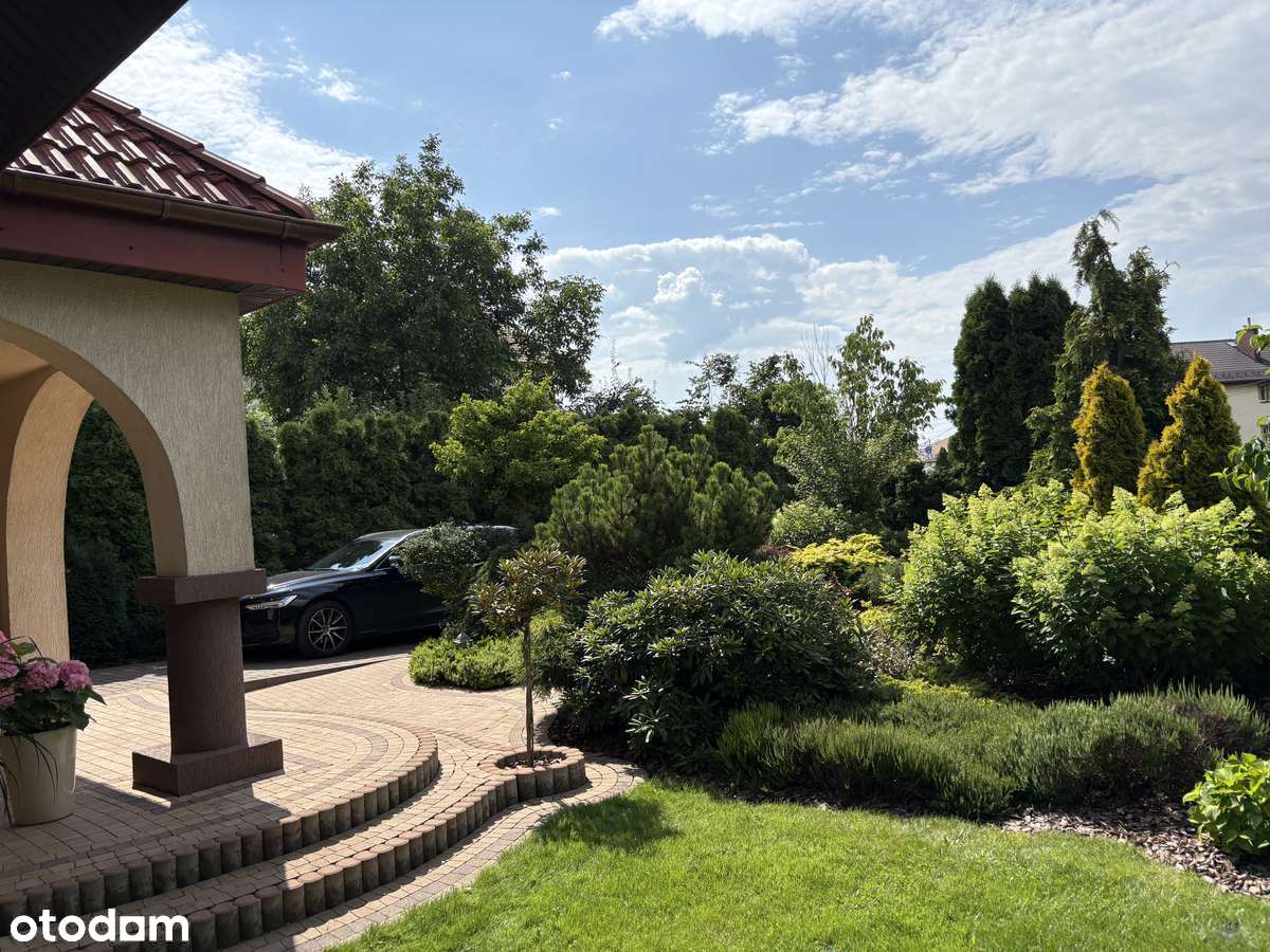 Dom z 5 pokojami i garażem - Pełny obrazek: 4/13