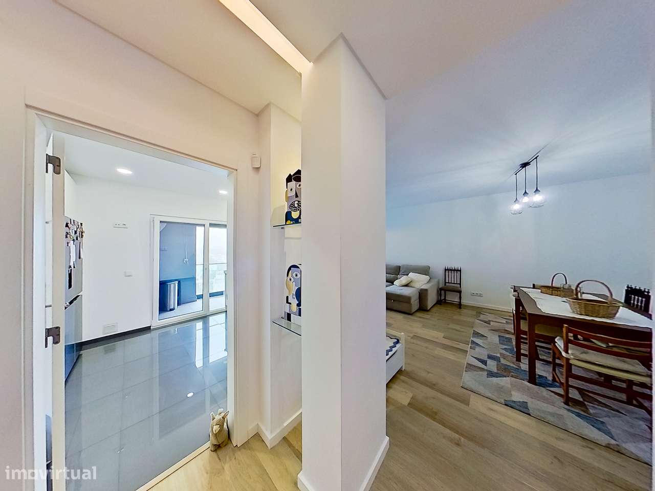 T-3 NOVO PRONTO A HABITAR, COM 2 SUÍTES, 2 VARANDAS, RESERVADO !-10