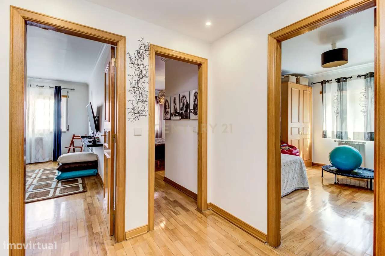 ACEITA SE  PERMUTA por T2 em Massamá - Grande imagem: 5/21