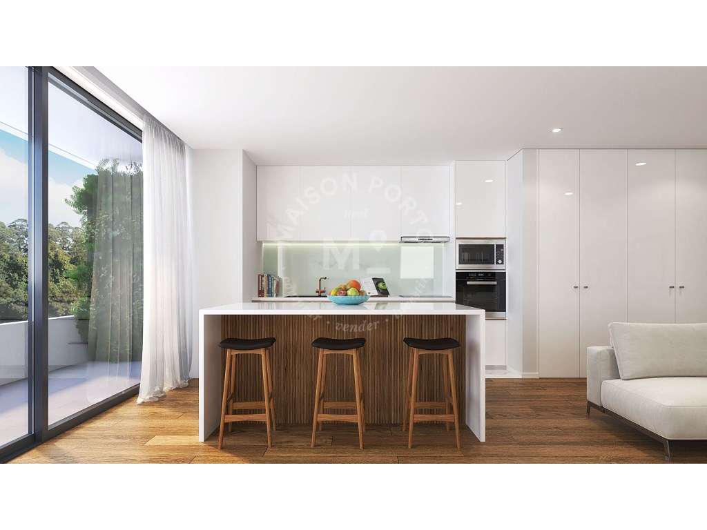 Apartamento T2 com Varanda e Lugar de Garagem em Leça da Palmeira, ...-6