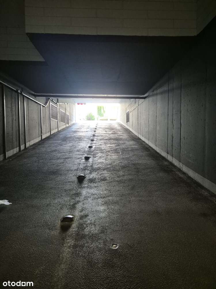 Garaż na sprzedaż - świetna lokalizacja! - Pełny obrazek: 3/7