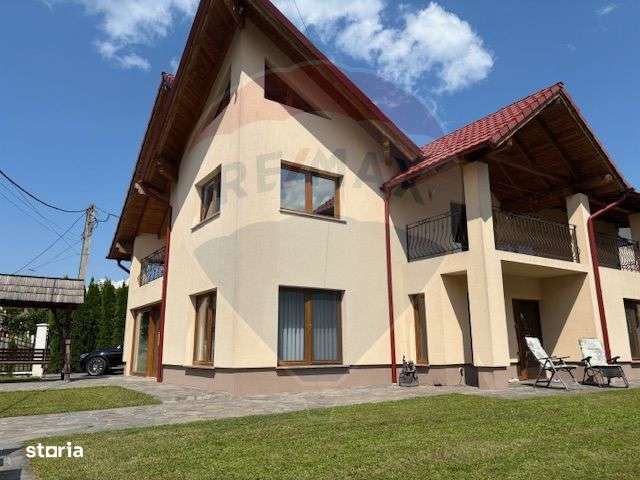 Casă / Vilă cu 5 camere de vânzare - Imagine principală: 3/20