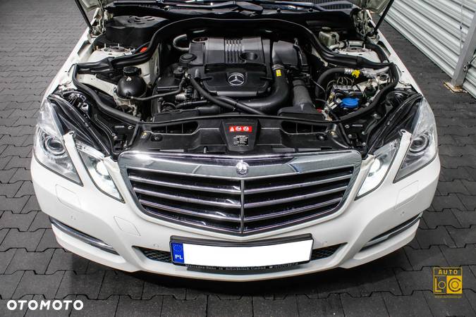 Mercedes-Benz Klasa E 200 T BlueEFFICIENCY 7G-TRONIC Avantgarde - 14