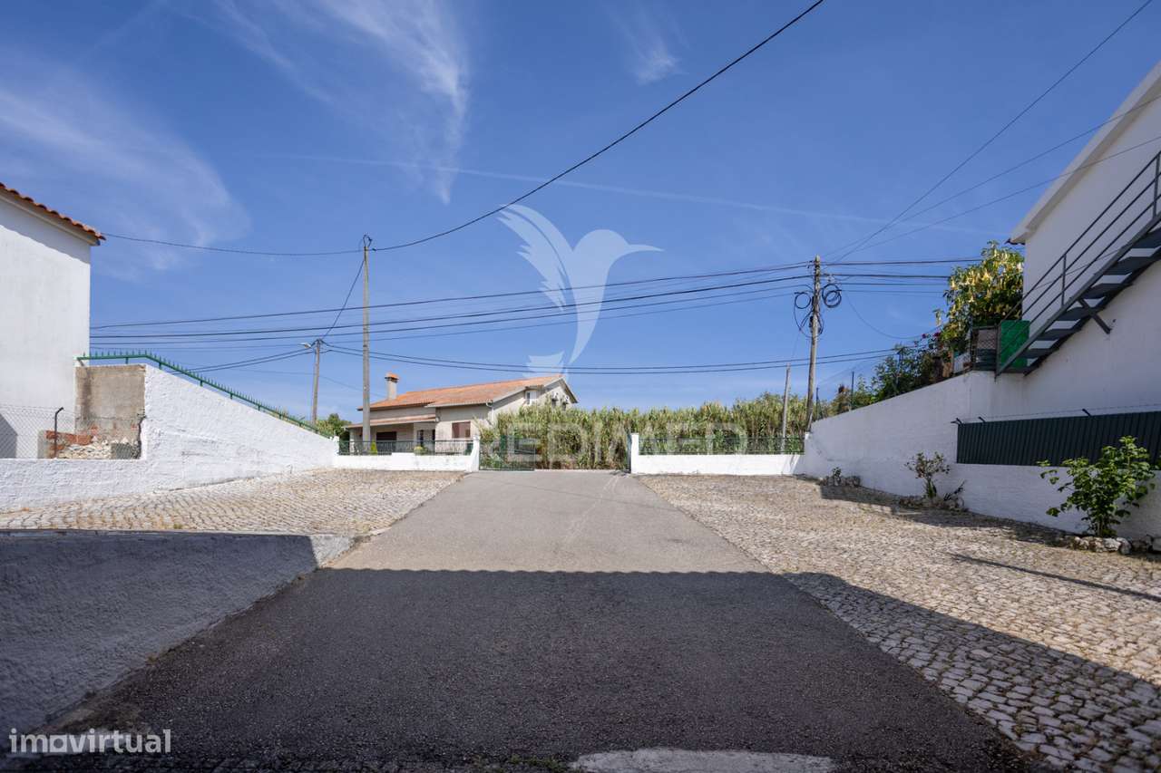 Moradia T3 isolada com garagem - Grande imagem: 3/36