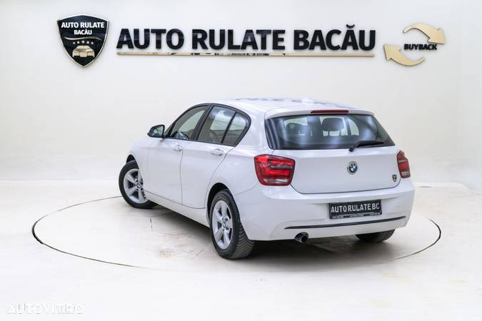 BMW Seria 1 118d Sport Line - 7