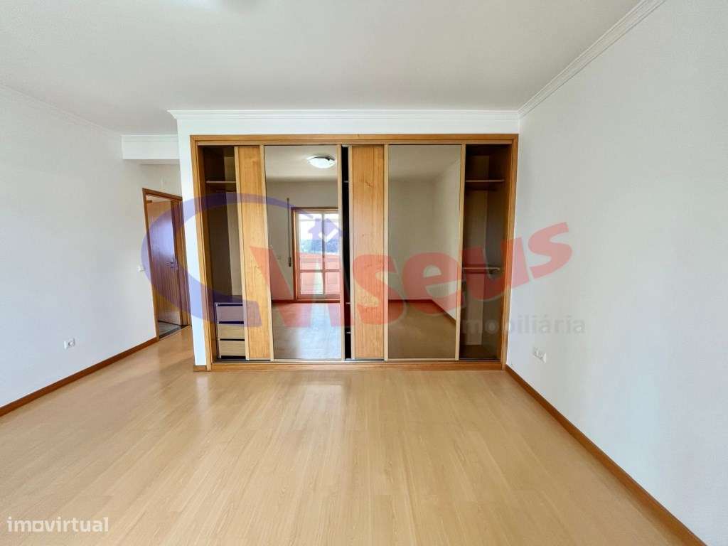Penthouse T3+1 Madalena-35