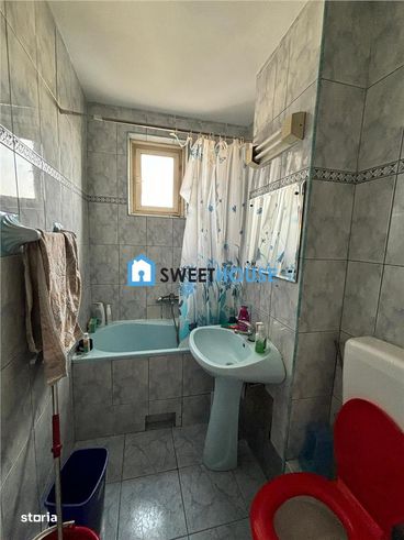 Apartament cu trei camere-11