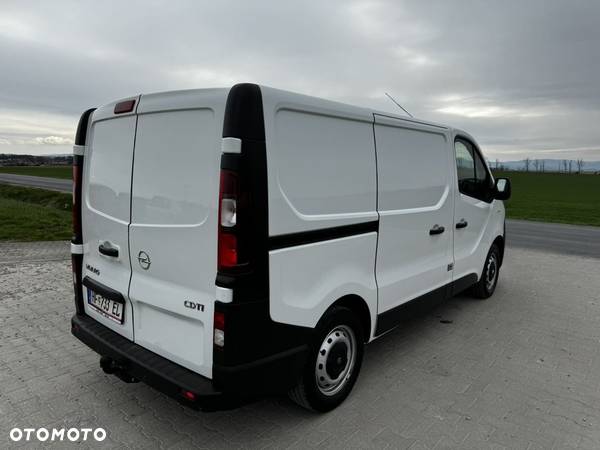 Opel Vivaro - 10