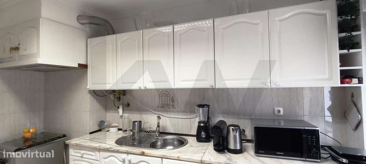 T2  na Praceta Cristóvão Falcão, em Massamá, concelho de Sintra-13