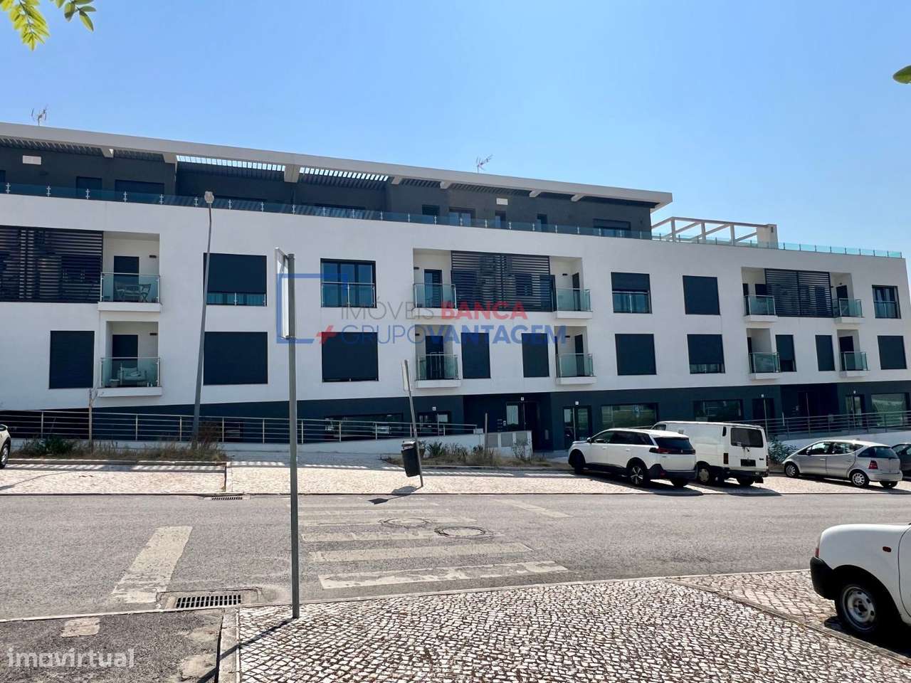 Loja para Venda em Santo Antão do Tojal  52,65 m² + Arrecadação - Grande imagem: 2/14