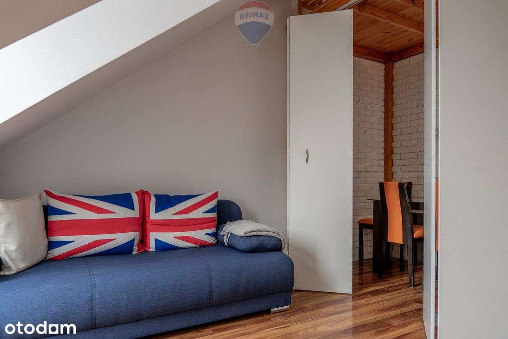 Klimatyczne, Jasne, Ciche, Aż 45 M2 Po Podłodze - Pełny obrazek: 2/20