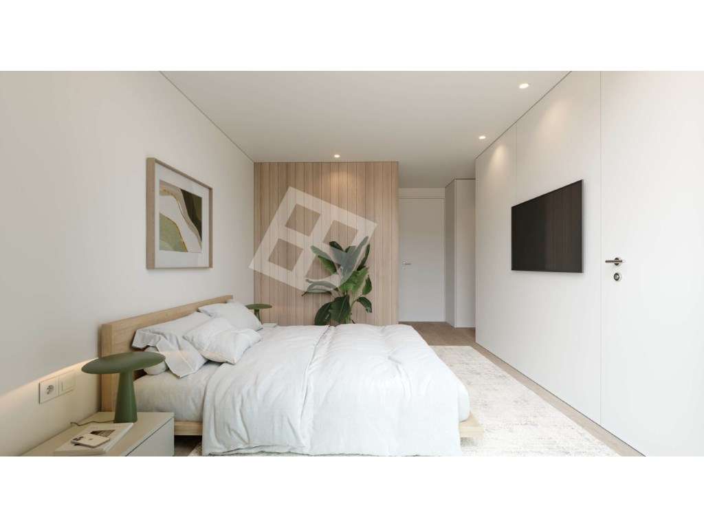 Apartamento T2 com Terraço Privativo - Centro de Aveiro-9