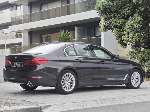 BMW 530 e iPerformance Line Luxury - 5