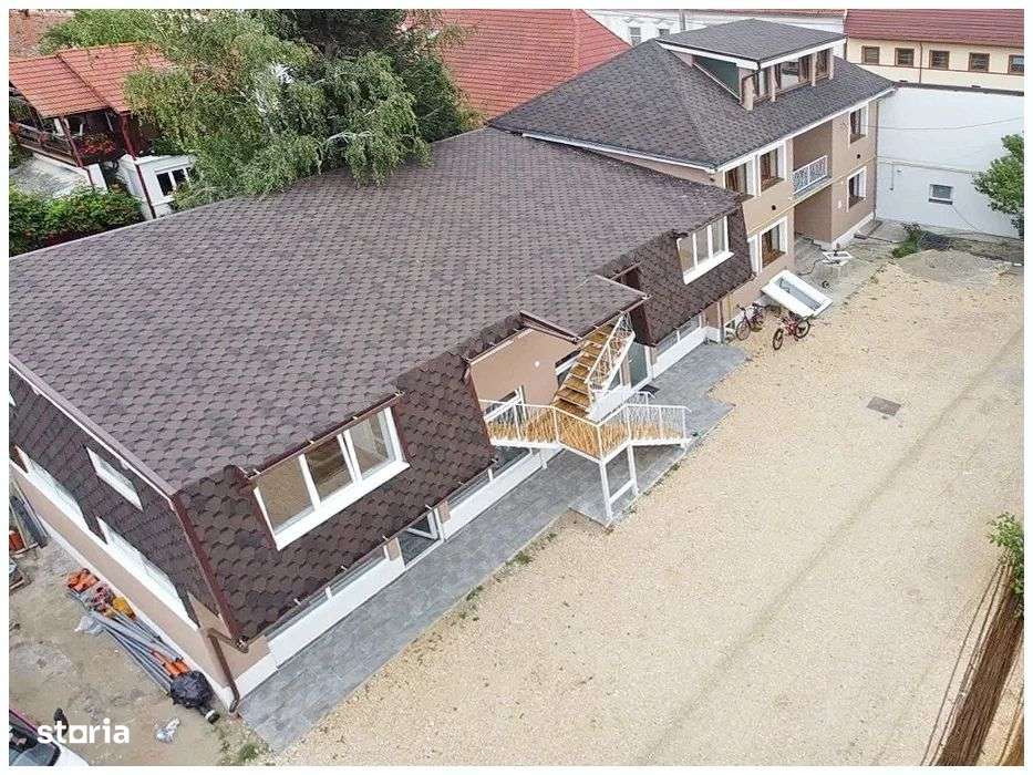 Vila pensiune Ghimbav - Imagine principală: 5/8