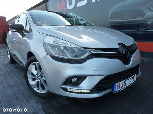 Renault Clio - 39