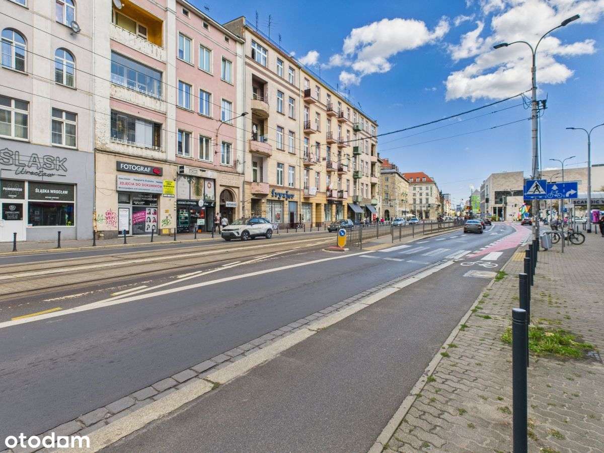 Lokal na parterze | antresola | witryna-15