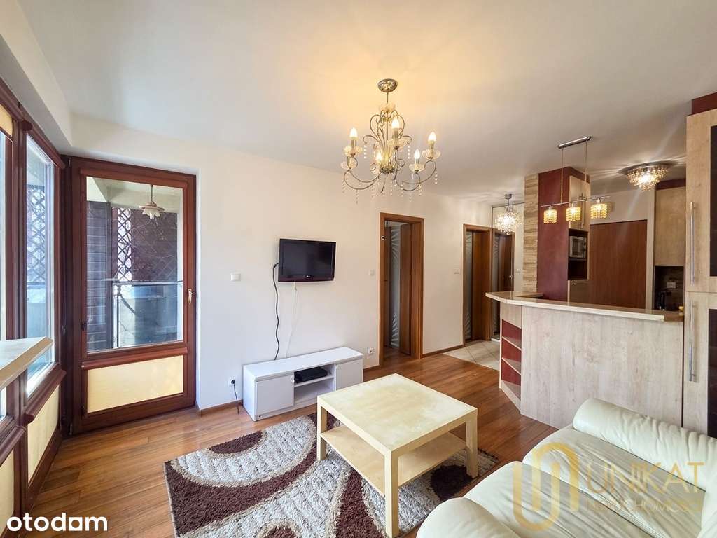 Przytulne i funkcjonalne mieszkanie w Centrum-0