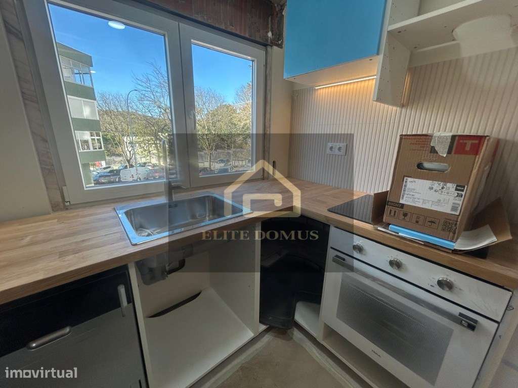 T2 totalmente remodelado - Casal S. Brás - Grande imagem: 4/13