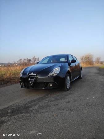 Alfa Romeo Giulietta 2.0 JTDM 16V - 1