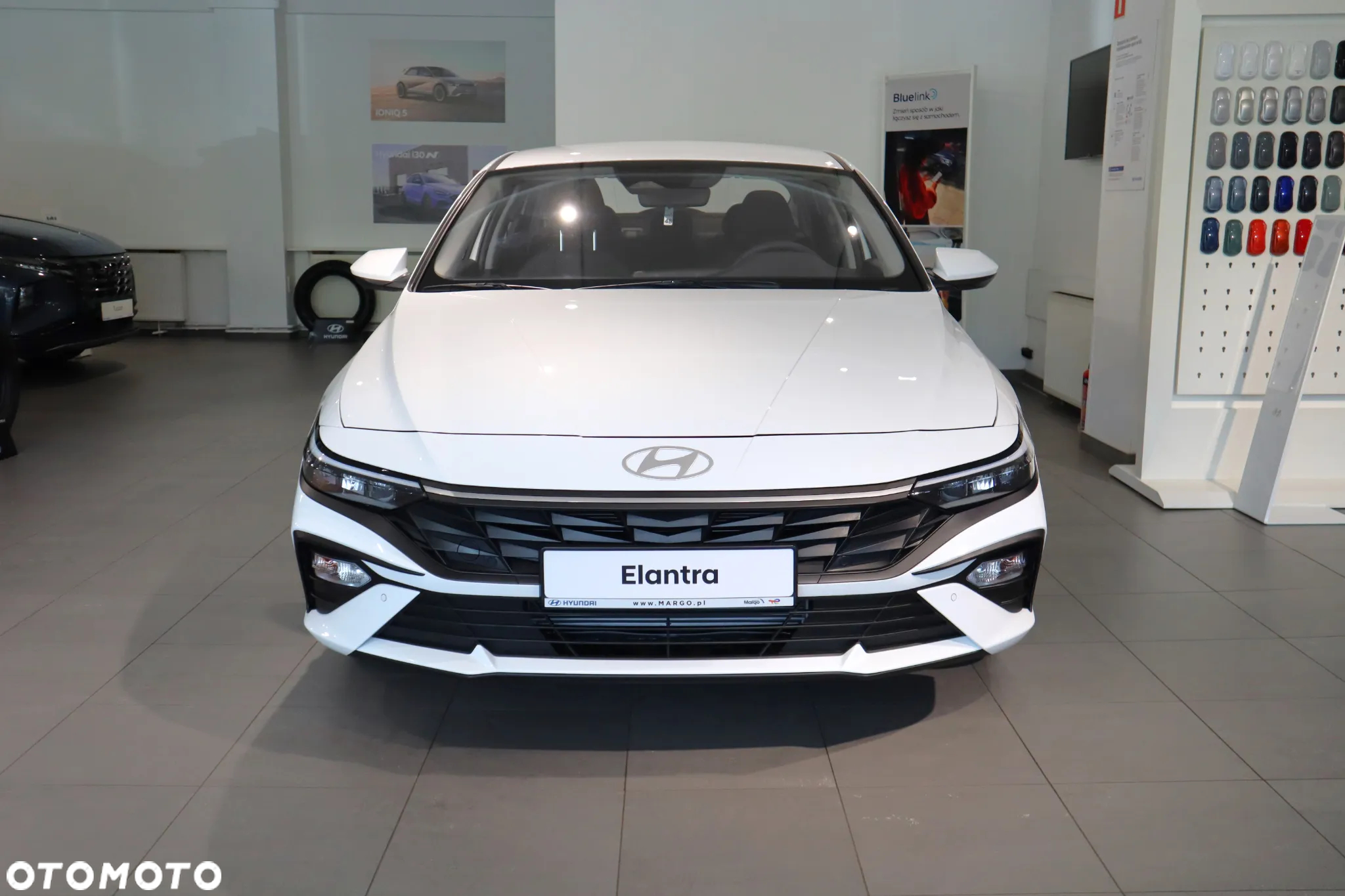 Hyundai Elantra 1.6 Modern - 3