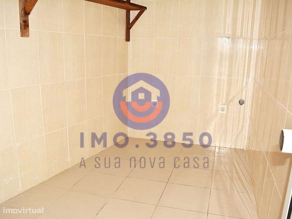 Moradia T3 em Sangalhos-16