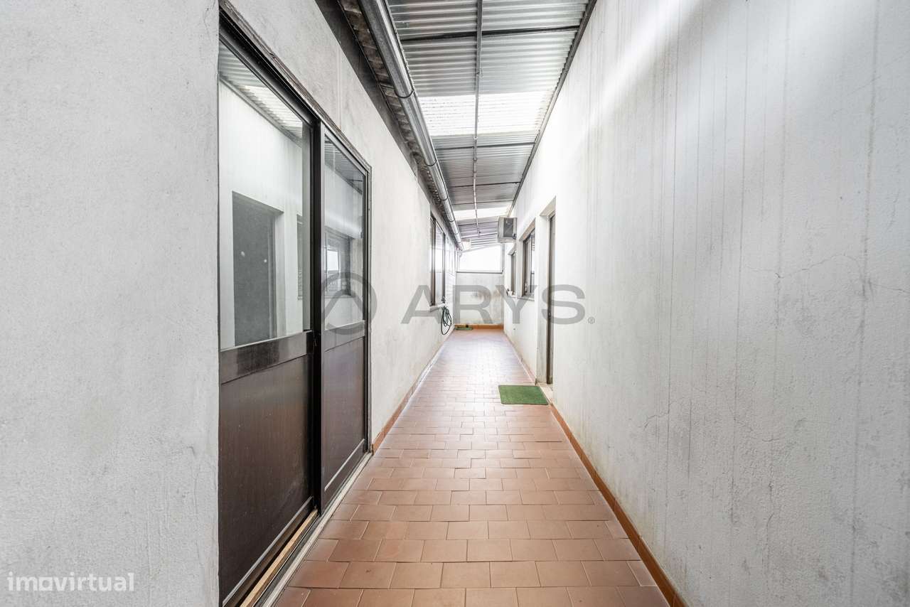 Armazém e Habitação em Ferreiros-18
