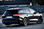 Ford Focus 1.5 EcoBoost ST-Line - 12