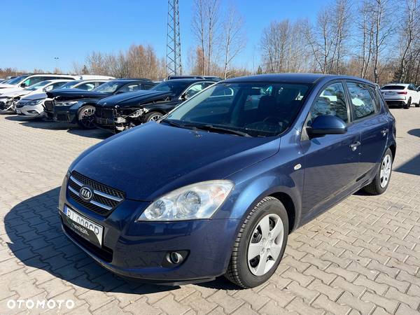 Kia Ceed Cee'd 1.6 Crdi Comfort - 3