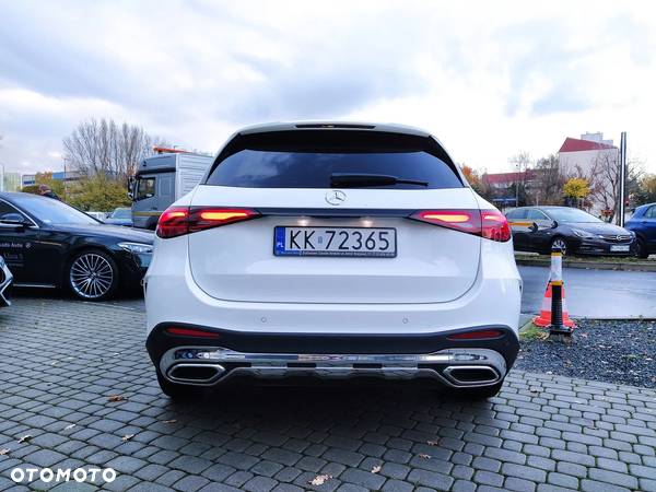 Mercedes-Benz GLC 200 4-Matic AMG Line - 5