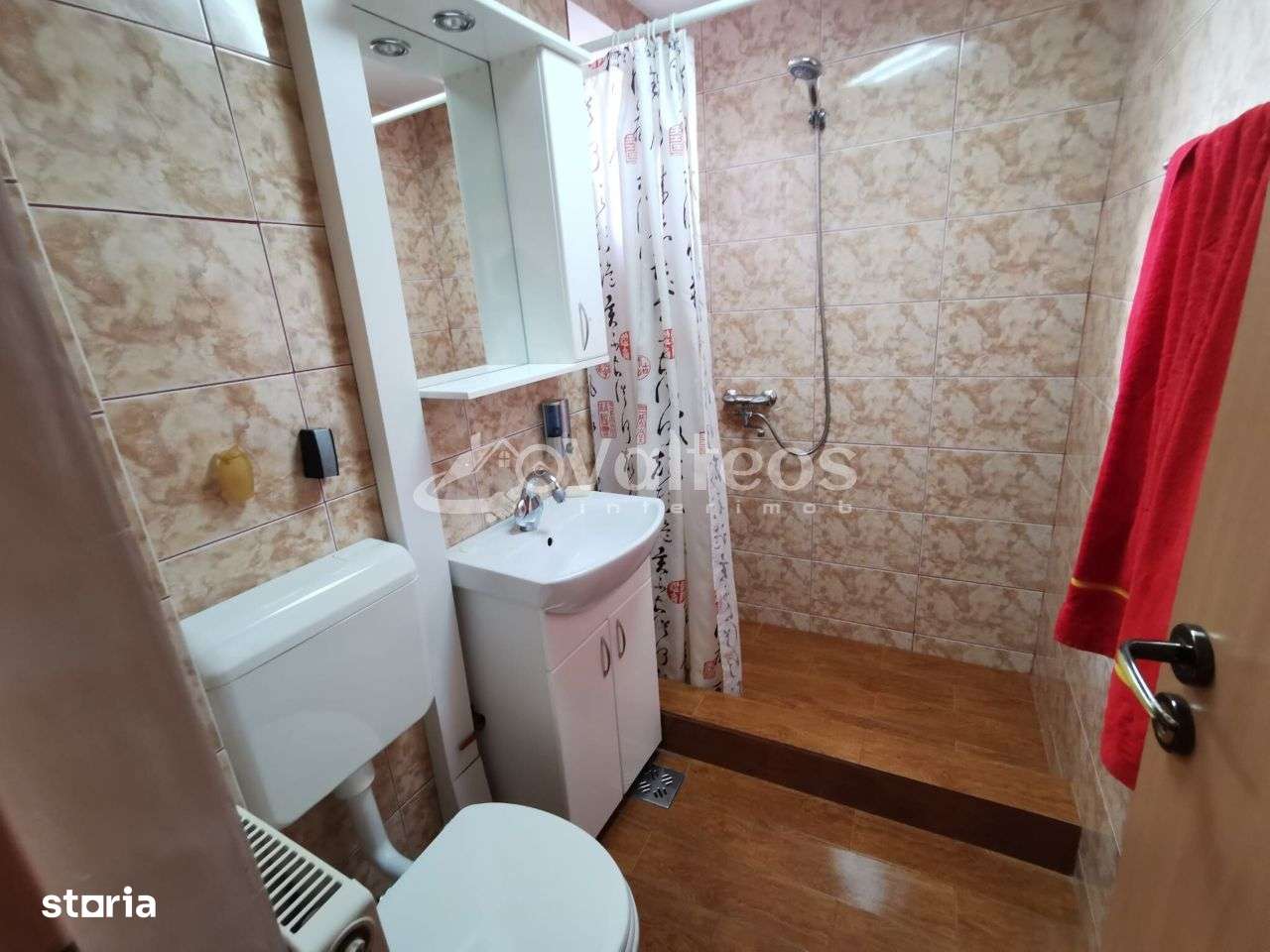 Reșița, apartament 4 camere (2X2), 120 mp, etaj 2, zona Universitate-10