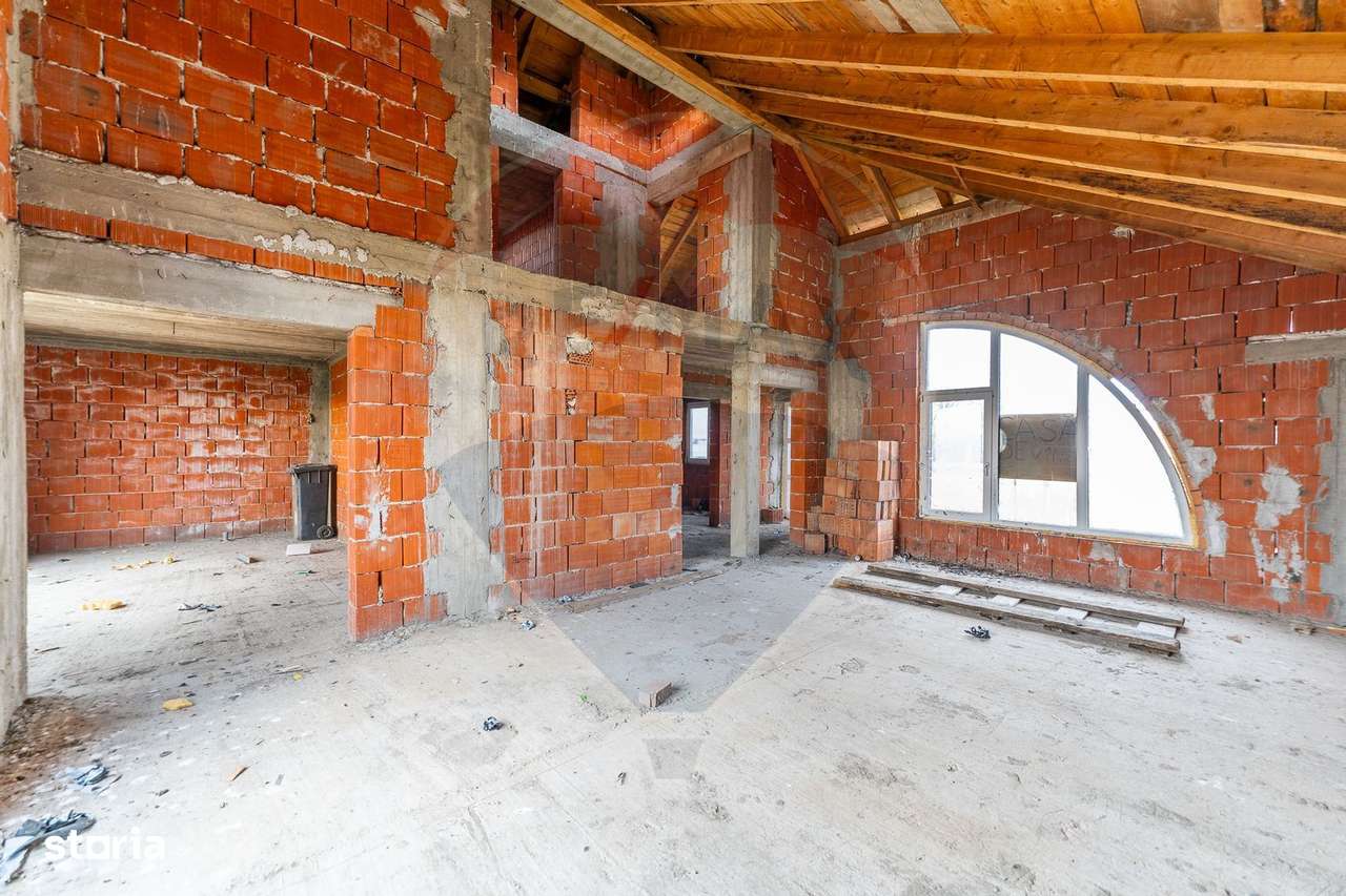 Vilă 4 camere si teren 4421mp de vanzare-4