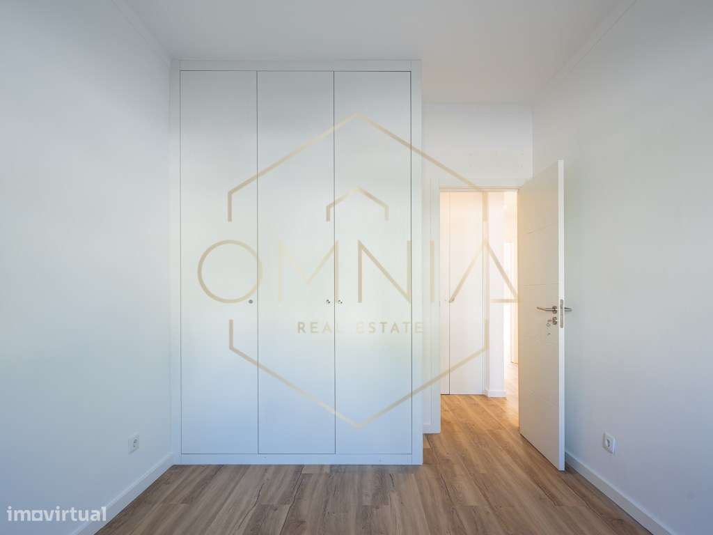 Apartamento T2 no Barreiro - Totalmente Renovado-17