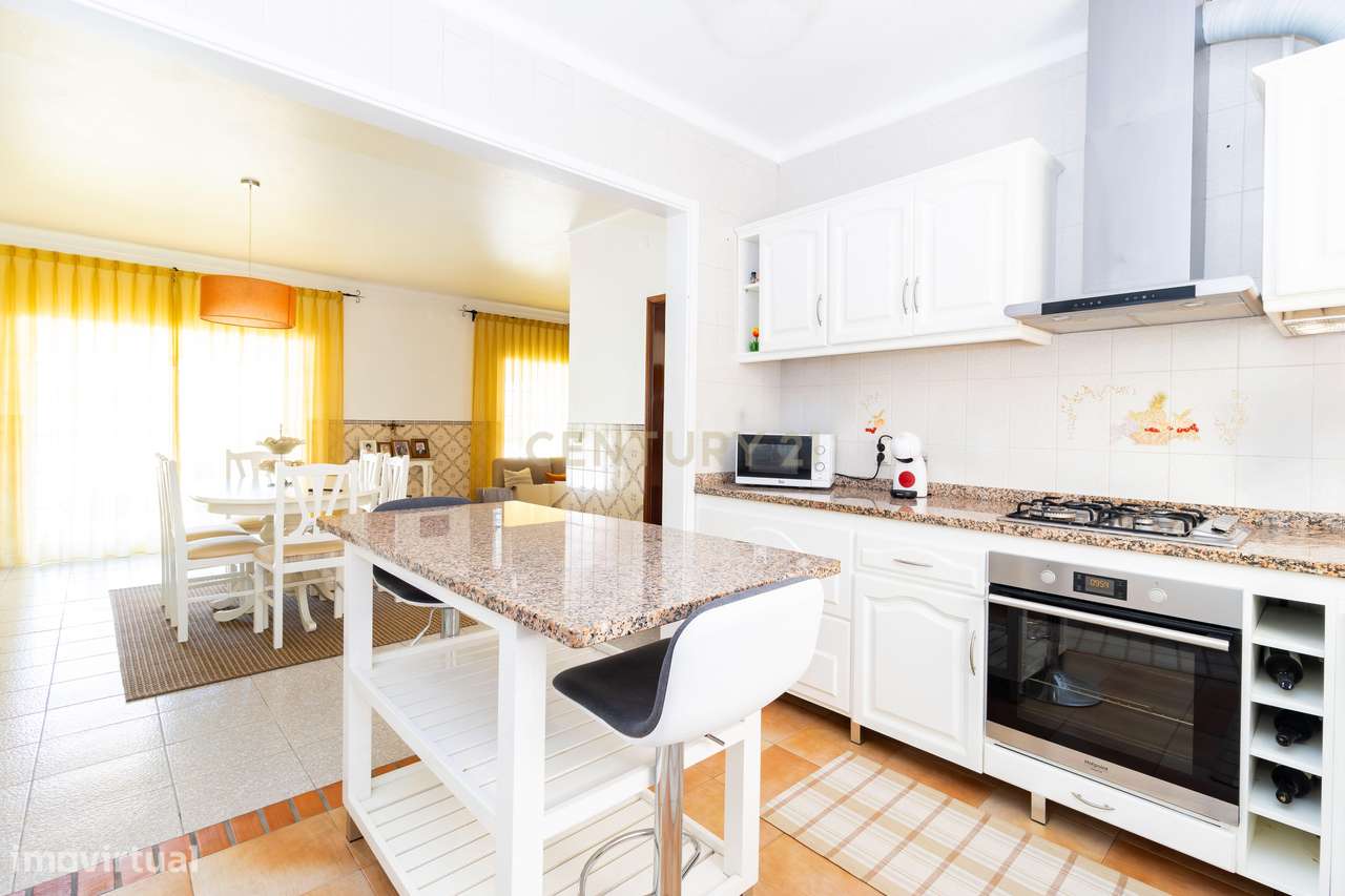 Moradia T3 com Jardim e Piscina - Grande imagem: 5/14