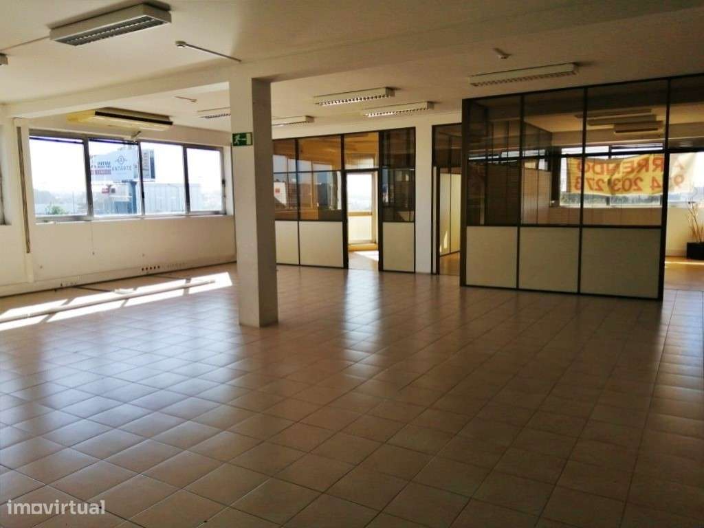 Escritório amplo para arrendar - Exponor/Mar Shopping - Grande imagem: 5/17