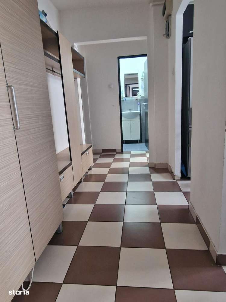 Vand apartament 3 camere Grigorescu - Imagine principală: 5/7