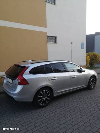 Volvo V60 D3 Drive-E Summum - 3